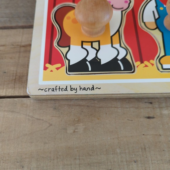 Large Farm Jumbo Knob Puzzle by Melissa & Doug / 8 Pieces / Pre-owned - Picture 3 of 7